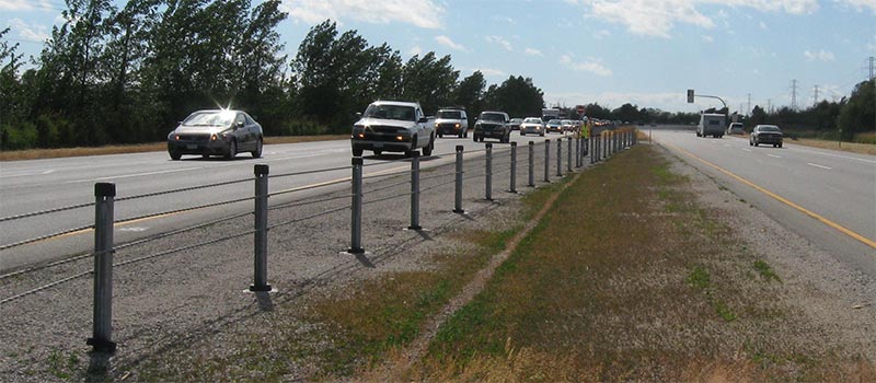 Cable barrier system for highway